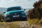 Volkswagen Passat Alltrack 2019 года (UK)